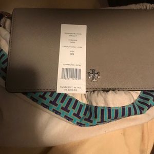 Tory Burch Robinson chain wallet